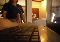 Sexy Ebony videos de sexo de venezolanas lame el coño afeitado de su novia