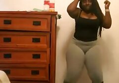 Enorme juguetes y el fisting xxx videos venecas para la joven amplio culo
